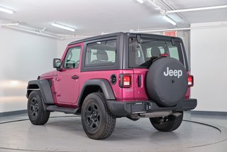 2022 Jeep Wrangler Sport in Brossard, Quebec - 3 - w320h240px