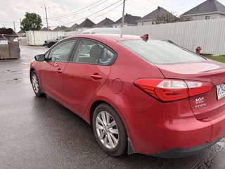 Kia Forte  2015 à Brossard, Québec - 5 - w320h240px