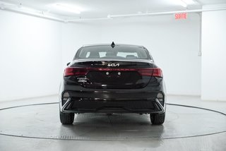 2023 Kia Forte LX,CAMERA DE RECUL, CARPLAY in Brossard, Quebec - 2 - w320h240px