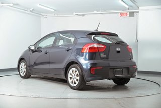 Kia Rio  2016 à Brossard, Québec - 3 - w320h240px