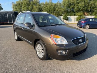 2012 Kia Rondo in Brossard, Quebec - 4 - w320h240px