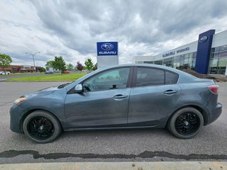 2012 Mazda 3 GX in Brossard, Quebec - 2 - w320h240px
