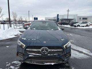 Mercedes-Benz A-Class A 250 2022 à Brossard, Québec - 2 - w320h240px