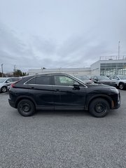 2023 Mitsubishi Eclipse Cross ES in Brossard, Quebec - 6 - w320h240px