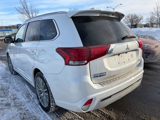 2020 Mitsubishi Outlander PHEV in Brossard, Quebec - 6 - w320h240px
