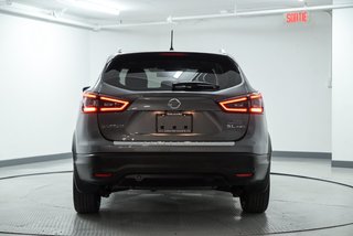 2021 Nissan Qashqai SL in Brossard, Quebec - 2 - w320h240px