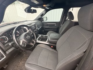 Ram 1500 Classic Warlock 2022 à Brossard, Québec - 4 - w320h240px