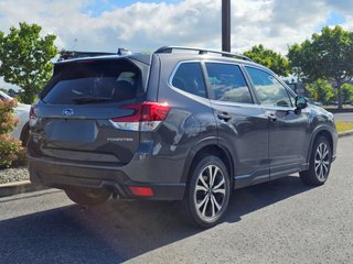 2020 Subaru Forester LIMITED // CUIR , TOIT PANO., CARPLAY, CAMÉRA AVAN in Brossard, Quebec - 3 - w320h240px