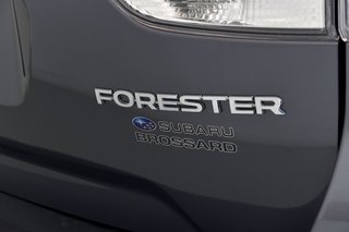 2021  Forester 2.5 in Brossard, Quebec - 6 - w320h240px