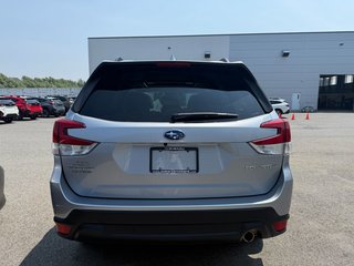 2021 Subaru Forester Limited // CUIR , TOIT PANO., CARPLAY, CAMÉRA AVAN in Brossard, Quebec - 6 - w320h240px