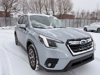 2023 Subaru Forester Touring // CAMÉRA DE RECUL, BANC CHAUFFANT, TOIT P in Brossard, Quebec - 2 - w320h240px