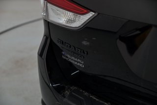 2023 Subaru Forester Wilderness // 2.5L, SIEGES CHAUFF., CARPLAY, TOIT in Brossard, Quebec - 6 - w320h240px