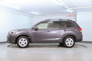 2024 Subaru Forester CAMÉRA RECUL, CARPLAY, EYESIGHT, SIEGE CHAUF in Brossard, Quebec - 4 - w320h240px