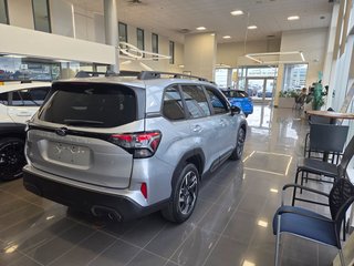 2025 Subaru Forester Limited in Brossard, Quebec - 4 - w320h240px