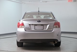 Subaru Impreza 2.0i 2016 à Brossard, Québec - 2 - w320h240px