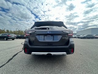 2021  Outback Limited XT in Brossard, Quebec - 5 - w320h240px