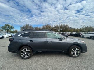 2021  Outback Limited XT in Brossard, Quebec - 4 - w320h240px