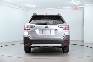 2022  Outback Limited XT in Brossard, Quebec - 2 - w320h240px