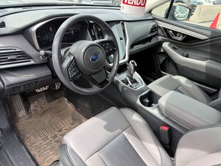 2024 Subaru Outback Onyx // 2.5L, Toit Ouvrant, Mags, Apple Carplay in Brossard, Quebec - 5 - w320h240px