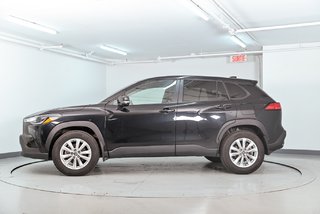 2023 Toyota Corolla Cross LE in Brossard, Quebec - 4 - w320h240px