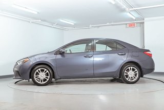 2014 Toyota Corolla LE in Brossard, Quebec - 4 - w320h240px