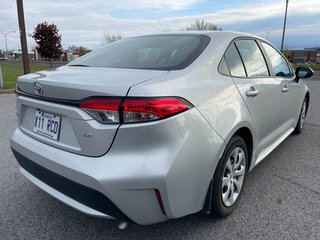Toyota Corolla  2022 à Brossard, Québec - 4 - w320h240px