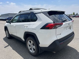 2019 Toyota RAV4 LE in Brossard, Quebec - 4 - w320h240px