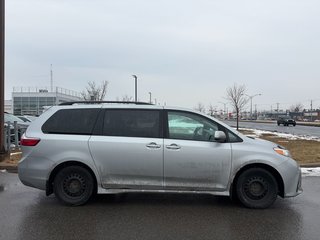Toyota Sienna LE 2019 à Brossard, Québec - 5 - w320h240px