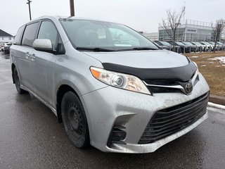 Toyota Sienna LE 2019 à Brossard, Québec - 4 - w320h240px