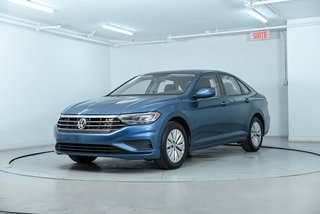 2019  Jetta Comfortline in Brossard, Quebec - 5 - w320h240px