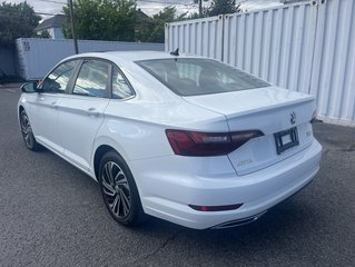 2020 Volkswagen Jetta Execline in Brossard, Quebec - 4 - w320h240px