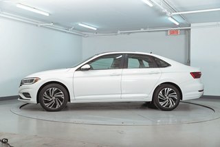 2020 Volkswagen Jetta Execline in Brossard, Quebec - 4 - w320h240px