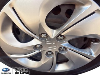 2015 Honda Civic Sedan LX in Terrebonne, Quebec - 6 - w320h240px