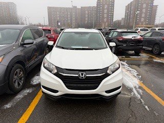 2017 Honda HR-V LX in Terrebonne, Quebec - 3 - w320h240px
