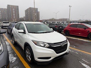 2017 Honda HR-V LX in Terrebonne, Quebec - 5 - w320h240px