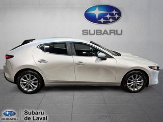 2022 Mazda Mazda3 Sport GS in Laval, Quebec - 4 - w320h240px
