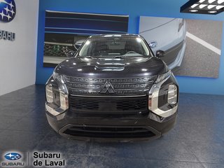 2023 Mitsubishi Outlander ES in Laval, Quebec - 2 - w320h240px