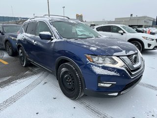 2020 Nissan Rogue SL in Laval, Quebec - 5 - w320h240px