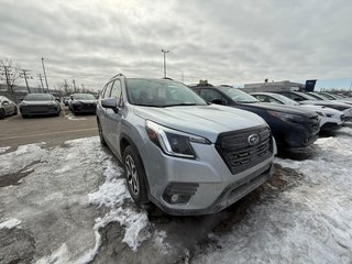 2024 Subaru FORESTER Touring in Laval, Quebec - 5 - w320h240px