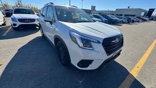 2023 Subaru Forester 2.5i in Laval, Quebec - 5 - w320h240px