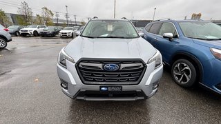 2023 Subaru Forester Limited in Laval, Quebec - 3 - w320h240px