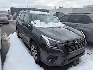Subaru Forester Touring 2023 à Laval, Québec - 3 - w320h240px