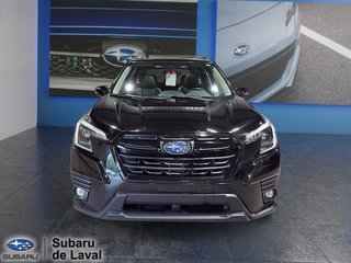 Subaru Forester Limited 2024 à Laval, Québec - 2 - w320h240px