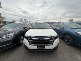 2025 Subaru Forester Touring in Laval, Quebec - 3 - w320h240px