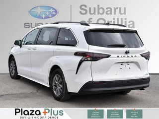 2024 Toyota Sienna LE