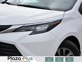 2024 Toyota Sienna LE
