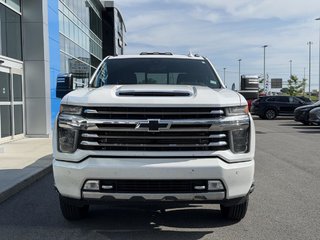 Chevrolet Silverado 3500HD 4WD Crew Cab Long Box High Country 2020 à Charlemagne, Québec - 2 - w320h240px