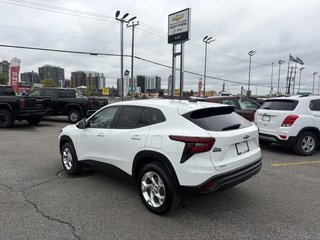 Chevrolet Trax LS 2025 à Saint-Jérôme, Québec - 4 - w320h240px