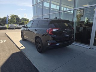 GMC Terrain AT4 2022 à Charlemagne, Québec - 5 - w320h240px