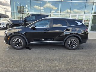 2025 Kia Sportage LX FWD in Charlemagne, Quebec - 5 - w320h240px